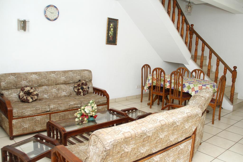 Gudsmith Home Негомбо Экстерьер фото